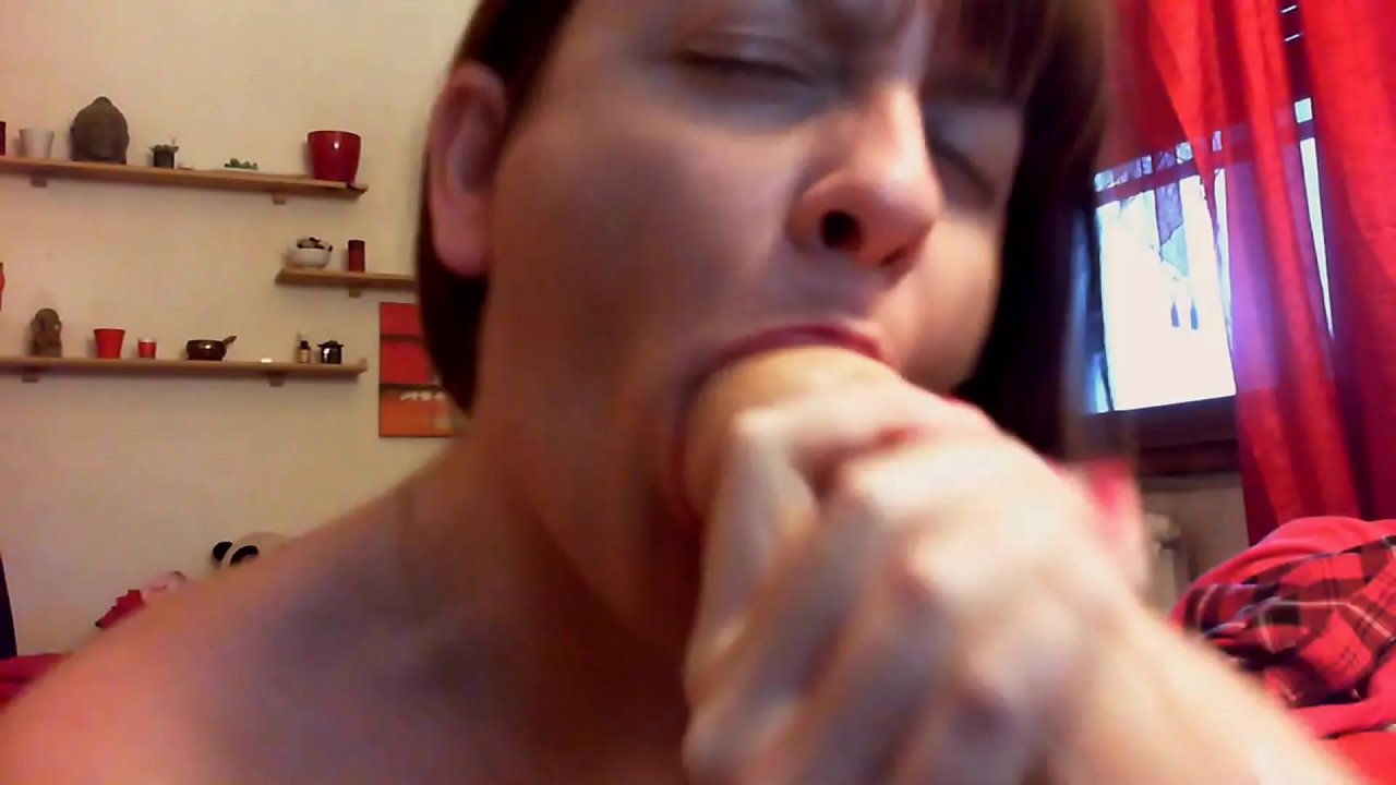 Manaia le orgasm mo lou tuafafine palapala, tatala lou gutu ma inu uma