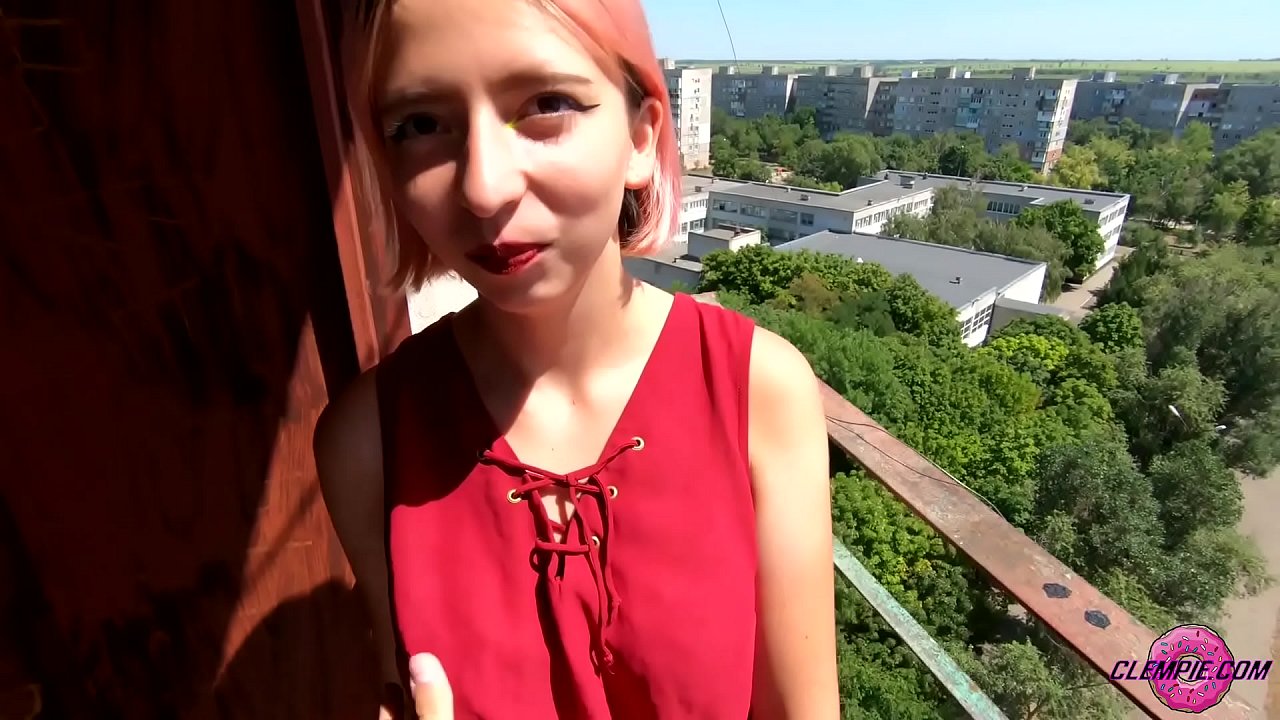 Ua Su'e e le Tagata A'oga Tu'inana'i se Tagata Ese i Tua - Fa'asu i Ona fofoga